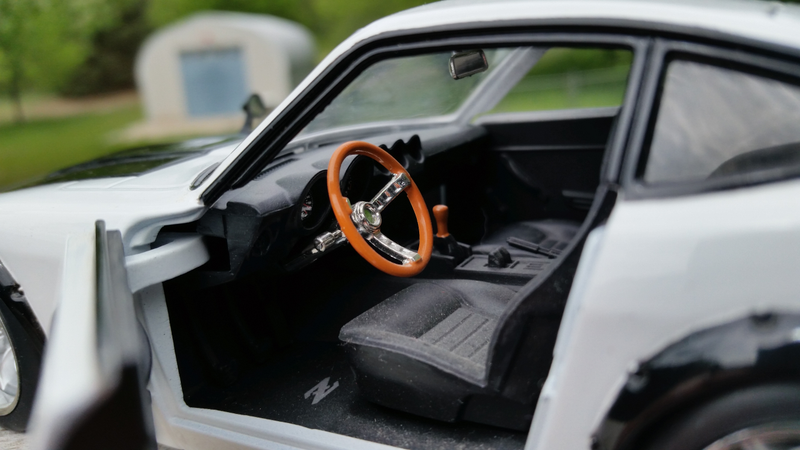 Illustration for article titled A pair of Datsuns for Friday.